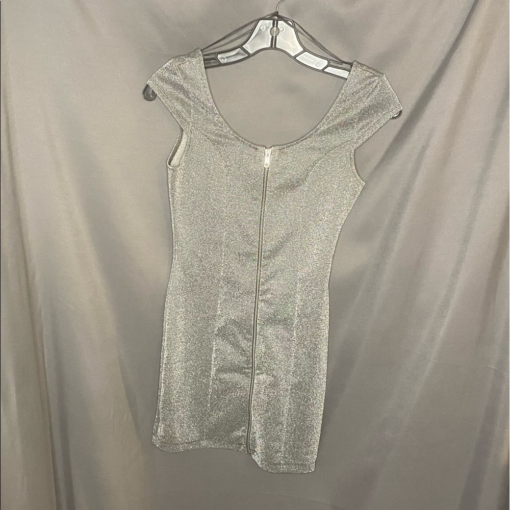 3/$30 Shiny H&M zip up body con dress